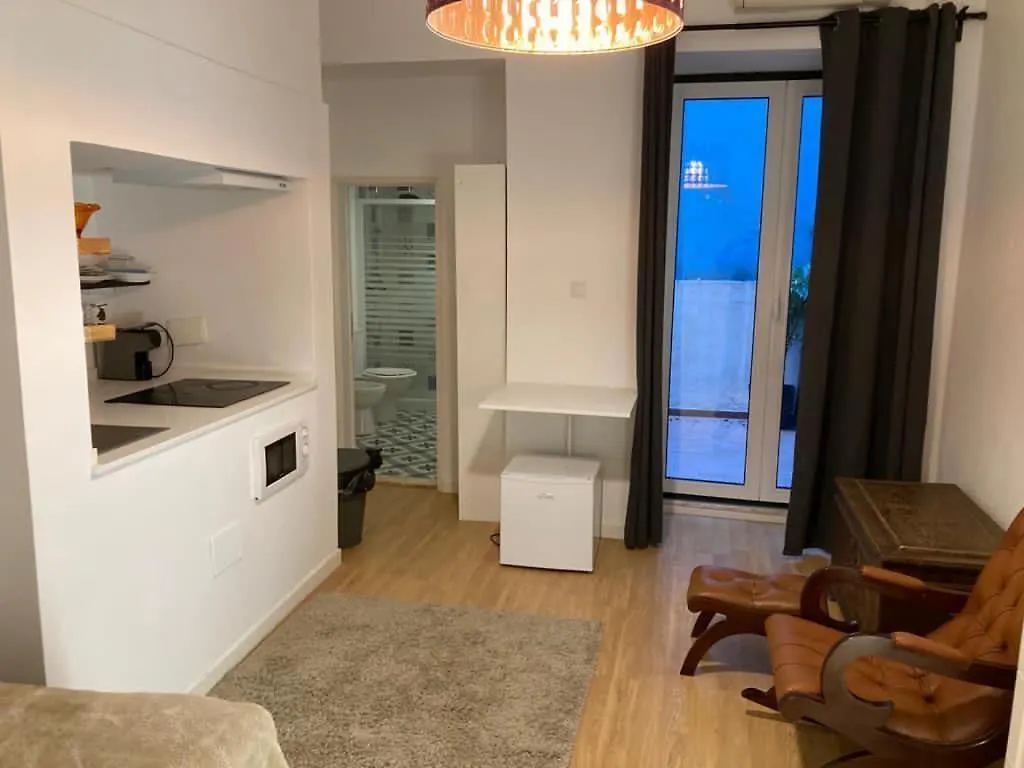 Old Town Lx Suites 3*, Lisbon