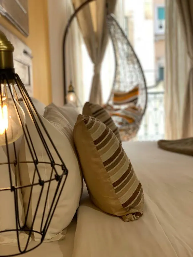 Guest house Old Town Lx Suites